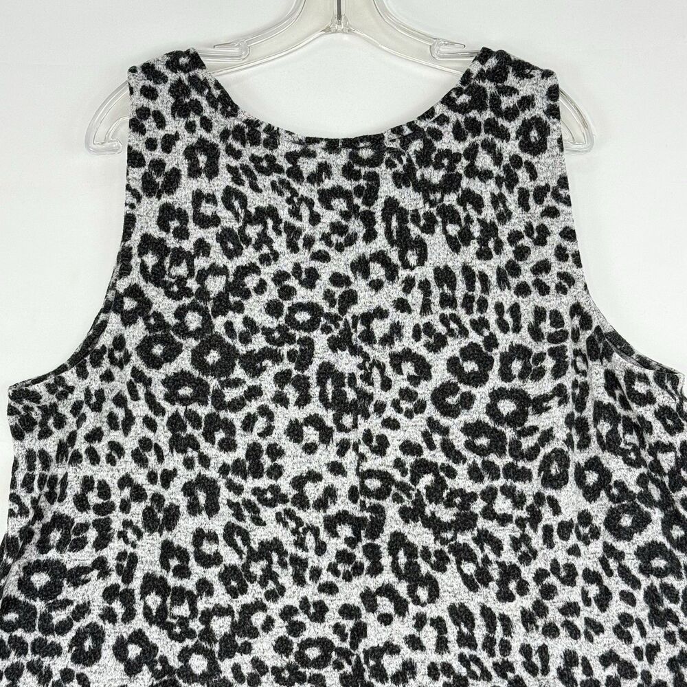 New York & Company Knit Animal Print Tank Top Women’s Size 2XL Grey - Picture 9 of 10